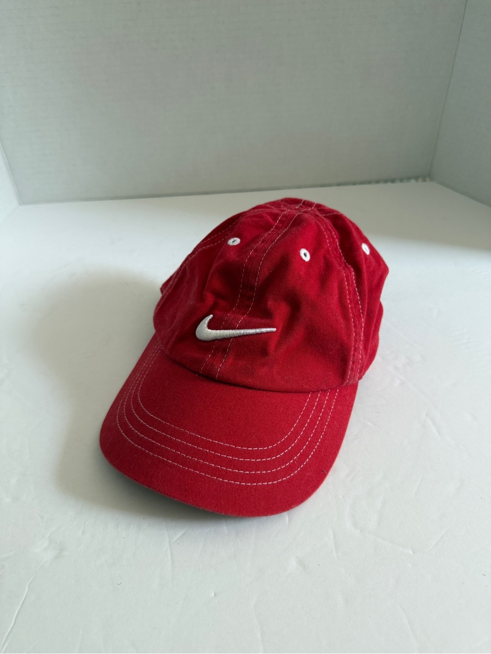 Nike Red Cap with White Swoosh Tag little kids 6/7